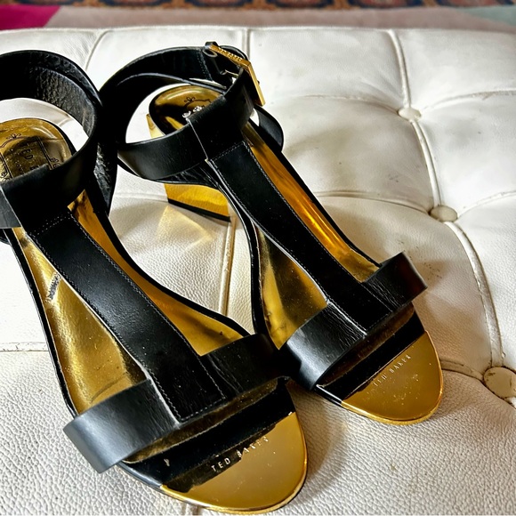 Ted Baker Black leather and Gold Heeled Sandals sz 8.5 US 39 euro - Picture 1 of 7